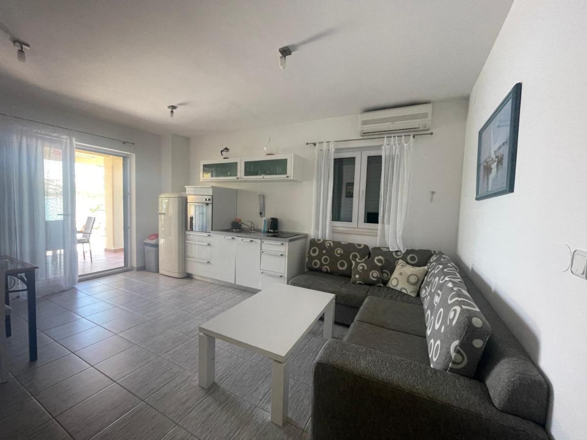 סטארה נובליה Apartments Andrea מראה חיצוני תמונה