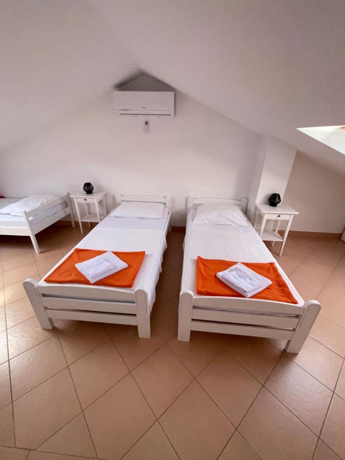 סטארה נובליה Apartments Andrea מראה חיצוני תמונה